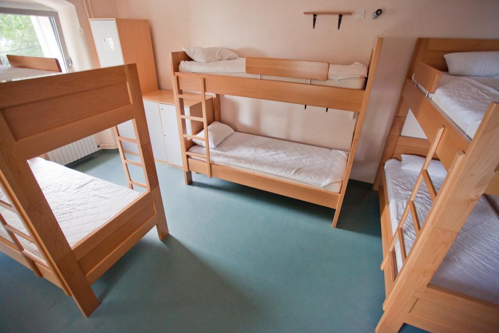 Hostel Hi